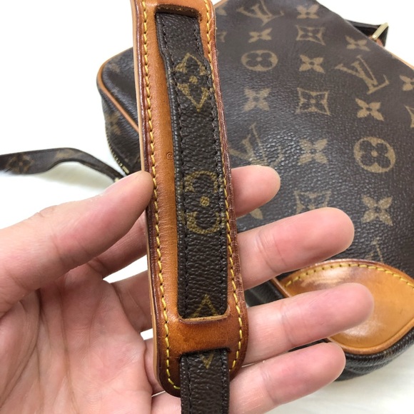 Louis Vuitton monogram Danube PM Ccrossbody bag - Picture 5 of 10